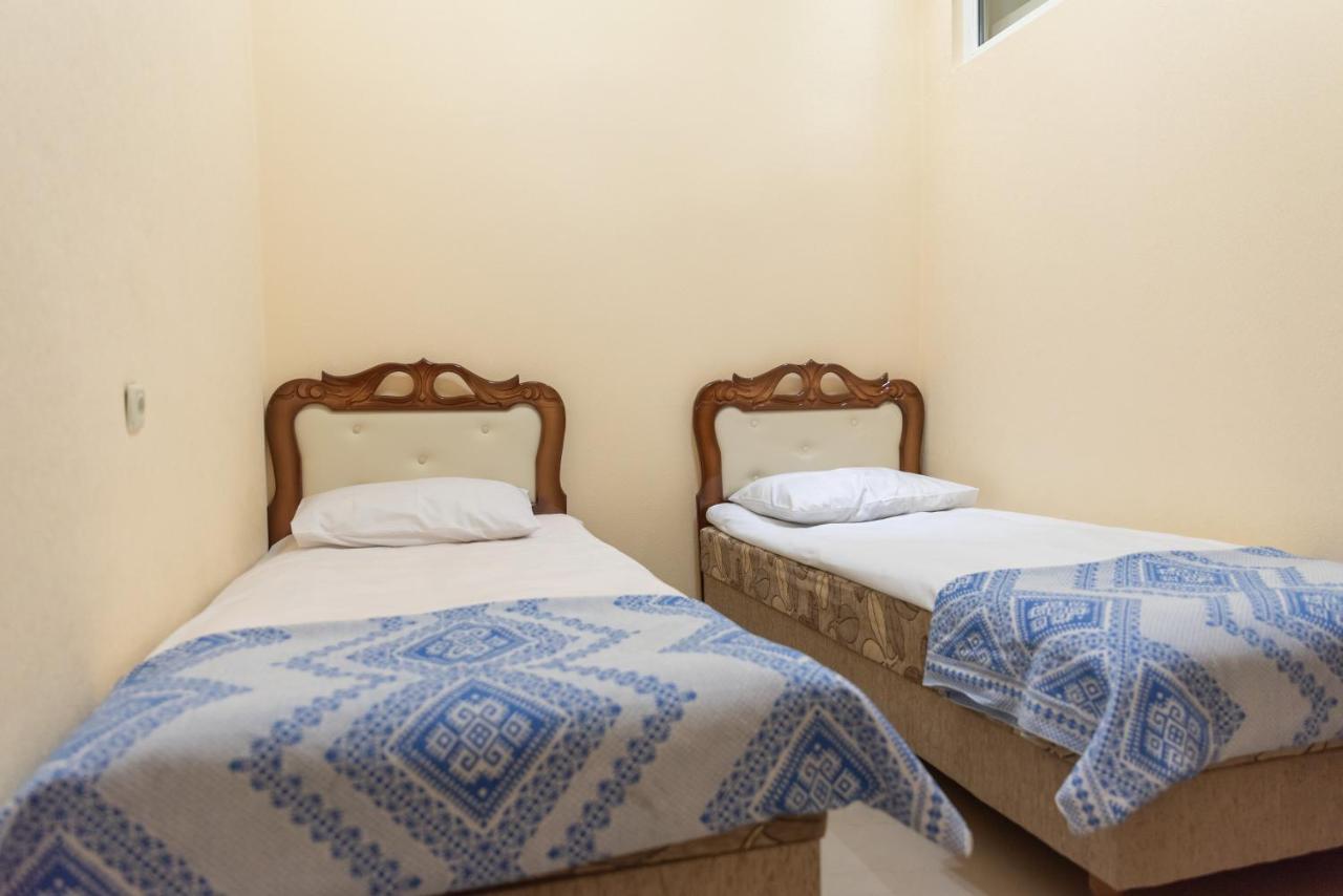 Arteast Hostel יירבאן מראה חיצוני תמונה